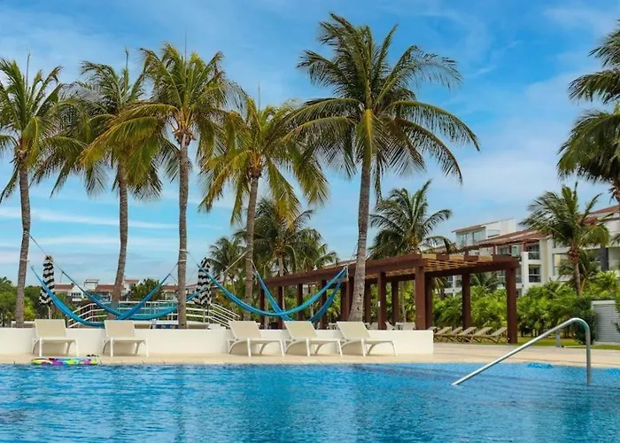 Luxury Beachfront At Mareazul