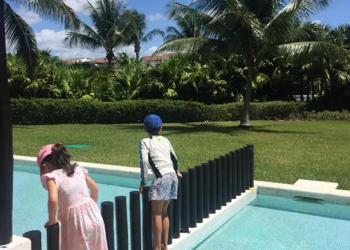 Luxury Beachfront At Mareazul Apartment