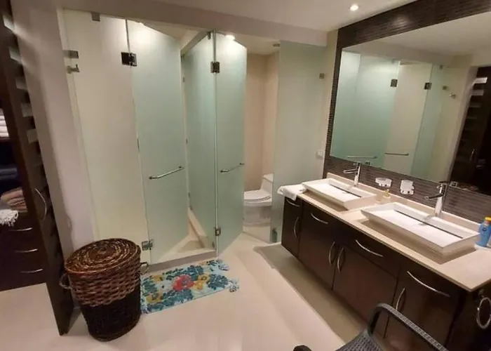 Luxury Beachfront At Mareazul Apartment